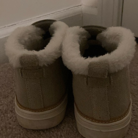 TOMS Women's, Paxton Sneaker - Picture 2 of 8